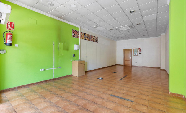 Reventa - Comercial - Torrevieja - Centro