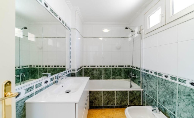 Herverkoop - Terraced house - Orihuela Costa - Campoamor
