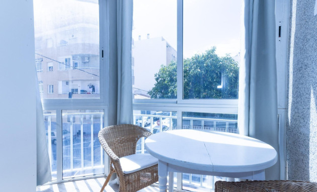 Resale - Apartment - Torrevieja - Centro