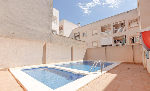 Resale - Apartment - Torrevieja - Centro
