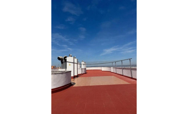 Herverkoop - Apartment - Torrevieja - Playa de los locos