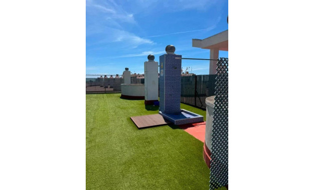 Herverkoop - Apartment - Torrevieja - Playa de los locos