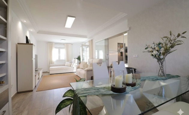 Herverkoop - Detached Villa - Orihuela Costa - Villamartin