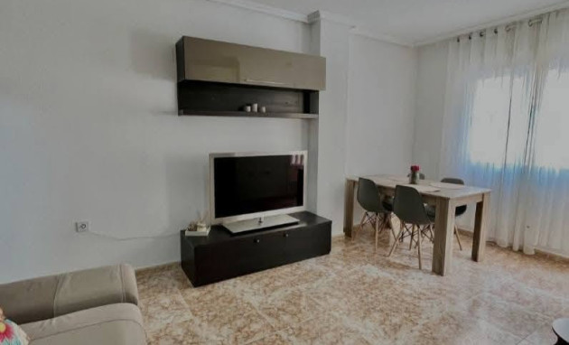Herverkoop - Apartment - Torrevieja - Playa del Cura