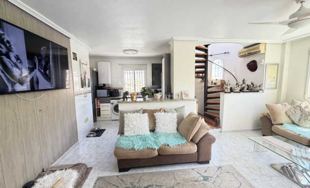 Herverkoop - Detached Villa - Orihuela Costa - Villamartin