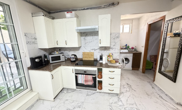 Herverkoop - Detached Villa - Orihuela Costa - Villamartin