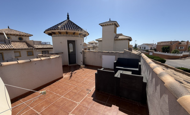 Herverkoop - Detached Villa - Orihuela Costa - Villamartin