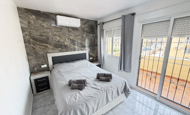 Herverkoop - Detached Villa - Orihuela Costa - Villamartin