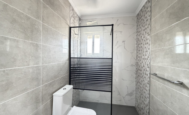Herverkoop - Detached Villa - Orihuela Costa - Villamartin
