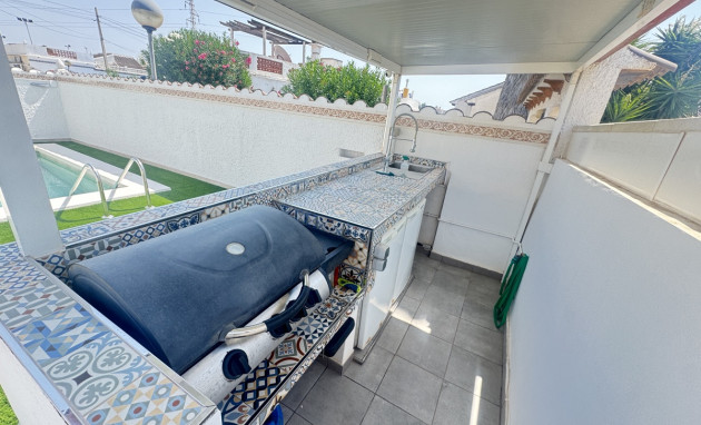Herverkoop - Detached Villa - Orihuela Costa - Villamartin