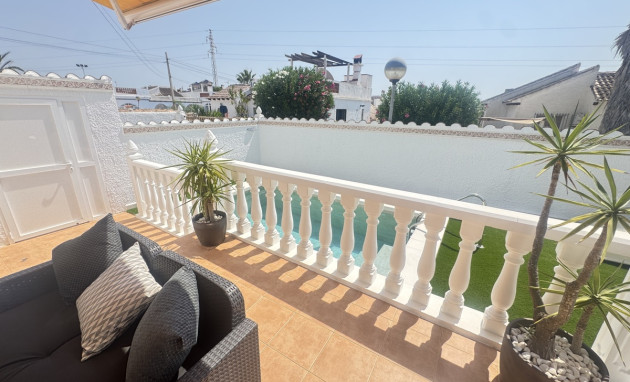 Herverkoop - Detached Villa - Orihuela Costa - Villamartin