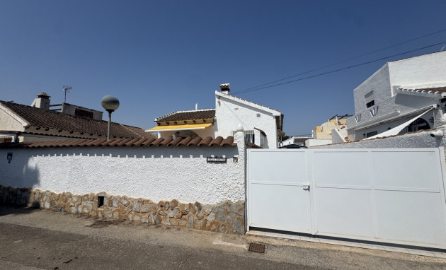 Herverkoop - Detached Villa - Orihuela Costa - Villamartin