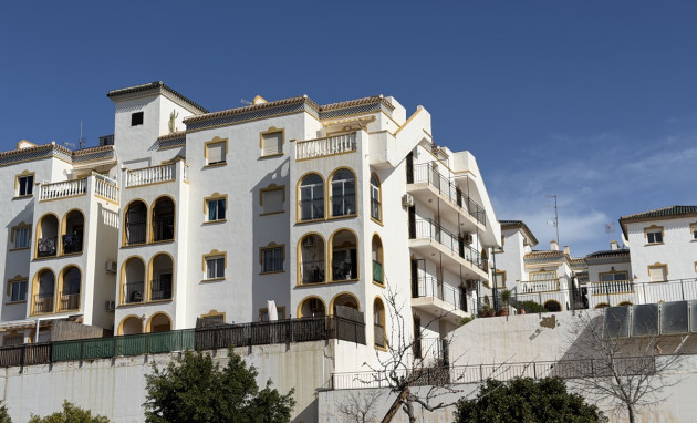 Herverkoop - Apartment - Orihuela Costa - La Zenia