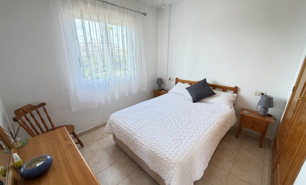 Herverkoop - Apartment - Orihuela Costa - La Zenia