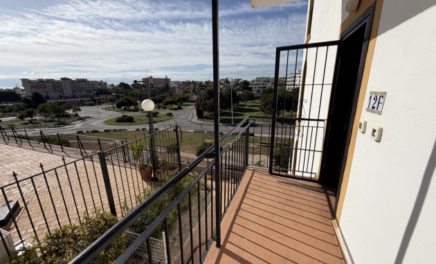 Herverkoop - Apartment - Orihuela Costa - La Zenia