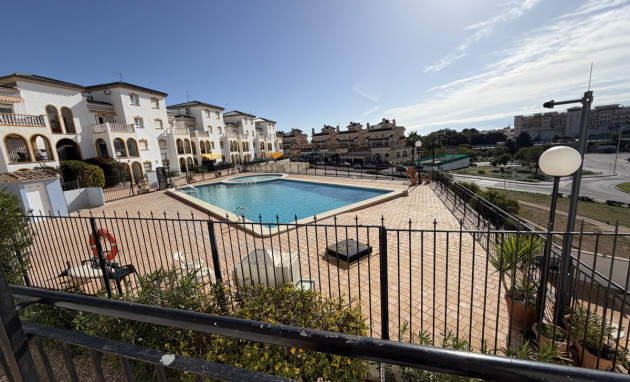 Herverkoop - Apartment - Orihuela Costa - La Zenia