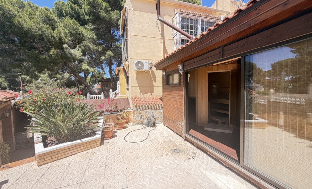 Herverkoop - Detached Villa - Torrevieja - Los Balcones