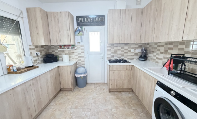 Herverkoop - Bungalow - Gelijkvloers - Orihuela Costa - Villamartin