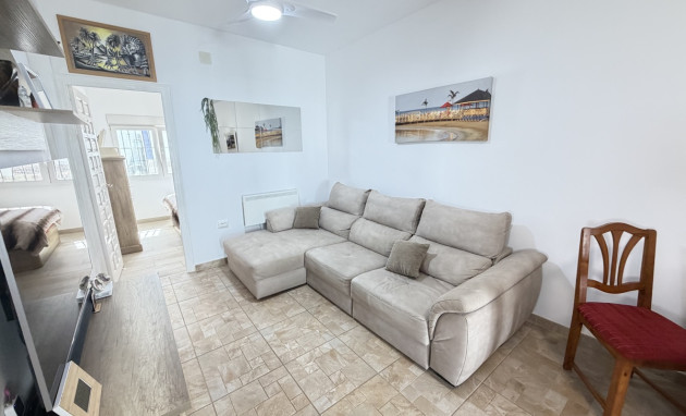 Herverkoop - Bungalow - Gelijkvloers - Orihuela Costa - Villamartin