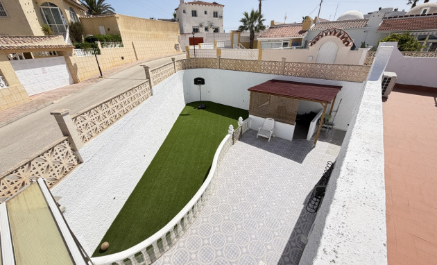 Herverkoop - Bungalow - Gelijkvloers - Orihuela Costa - Villamartin