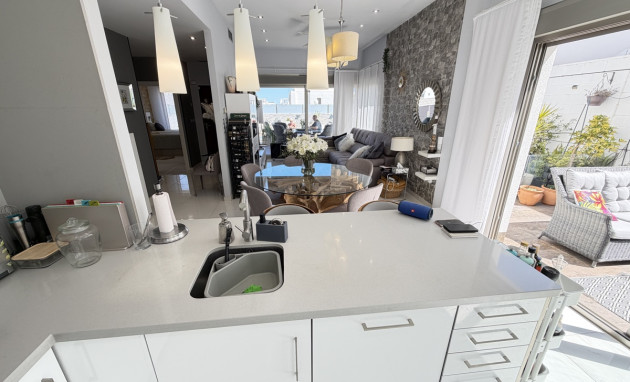 Herverkoop - Detached Villa - Orihuela Costa - Villamartin