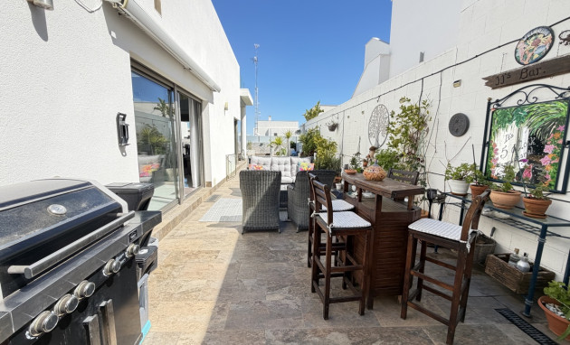 Herverkoop - Detached Villa - Orihuela Costa - Villamartin