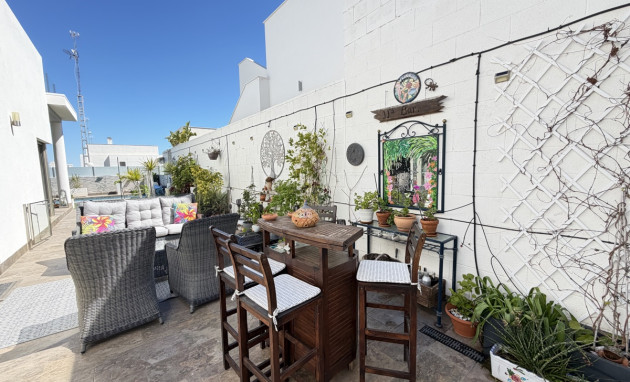 Herverkoop - Detached Villa - Orihuela Costa - Villamartin