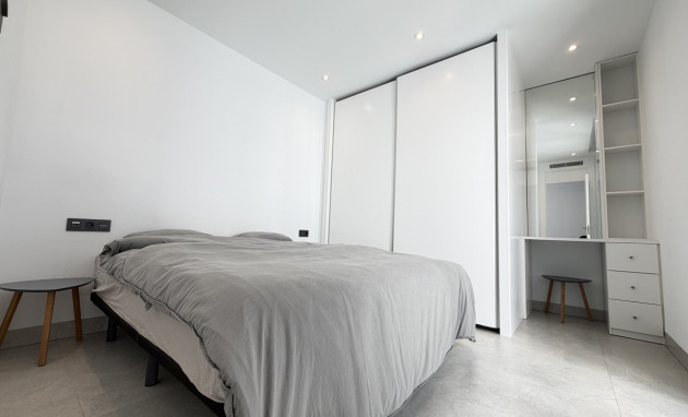 Herverkoop - Detached Villa - Orihuela Costa - Villamartin