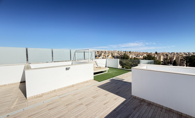 Herverkoop - Detached Villa - Orihuela Costa - Villamartin