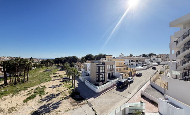 Herverkoop - Detached Villa - Orihuela Costa - Villamartin