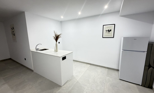 Herverkoop - Detached Villa - Orihuela Costa - Villamartin