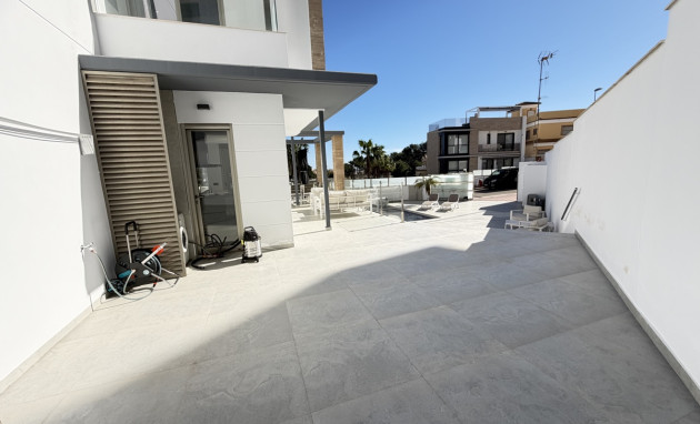 Herverkoop - Detached Villa - Orihuela Costa - Villamartin
