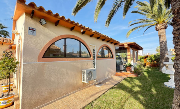 Herverkoop - Detached Villa - Orihuela Costa - Cabo Roig