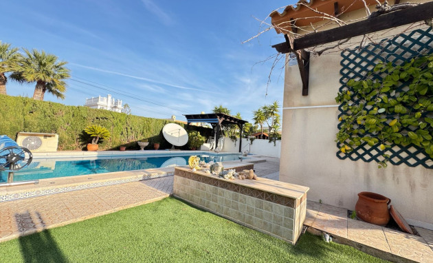 Herverkoop - Detached Villa - Orihuela Costa - Cabo Roig