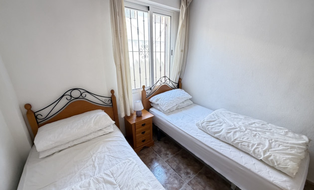 Herverkoop - Apartment - Orihuela Costa - La Zenia