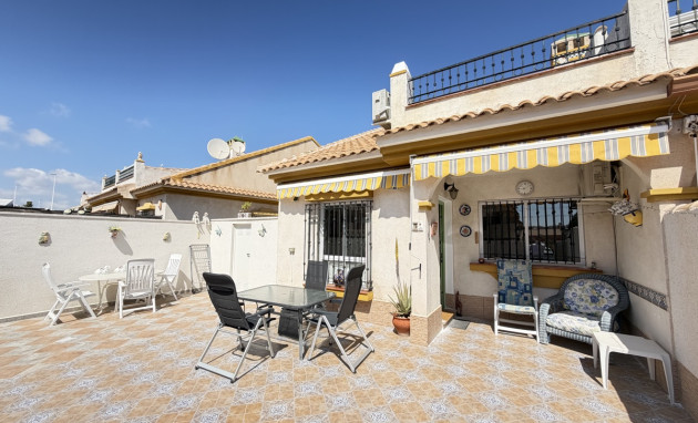 Herverkoop - Bungalow - Gelijkvloers - Orihuela Costa - La Zenia