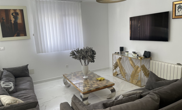 Herverkoop - Detached Villa - Torrevieja - Los Balcones