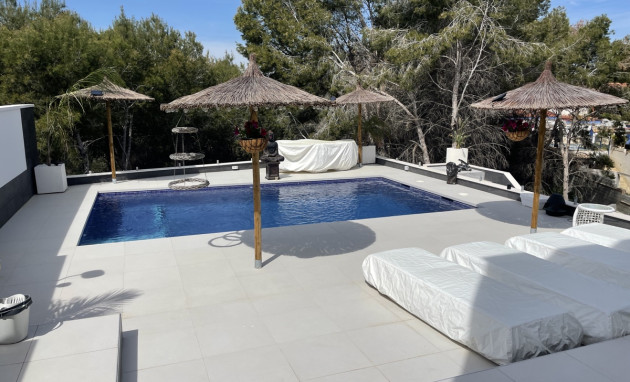 Herverkoop - Detached Villa - Torrevieja - Los Balcones
