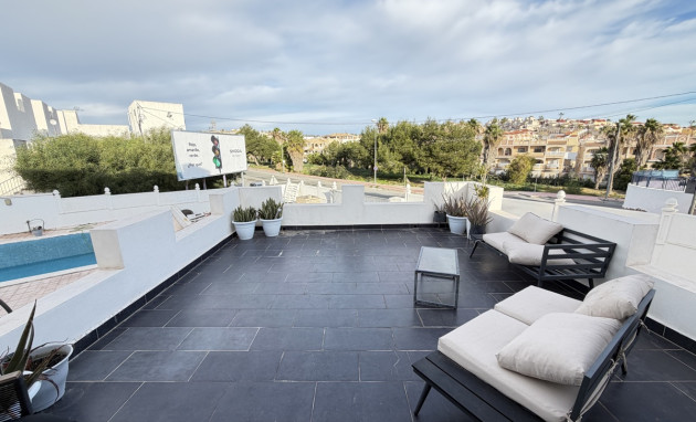 Herverkoop - Detached Villa - Orihuela Costa - Villamartin