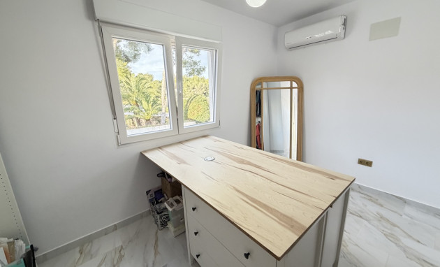 Herverkoop - Detached Villa - Orihuela Costa - Villamartin