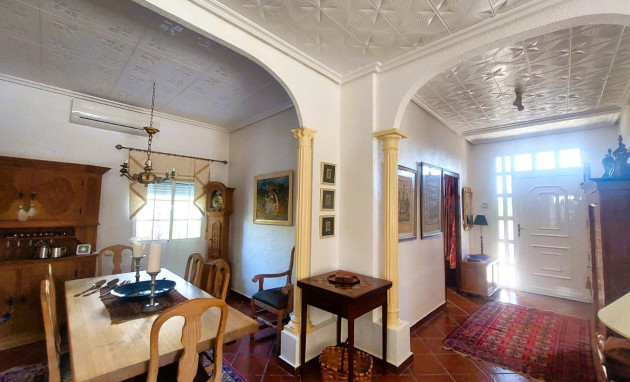 Resale - Masia - La marina - La Marina