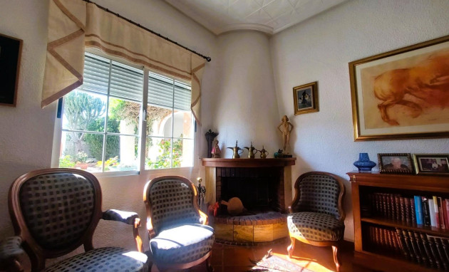 Resale - Masia - La marina - La Marina