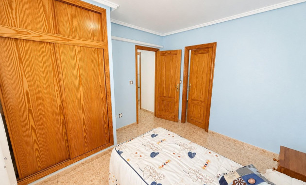 Herverkoop - Penthouse - Torrevieja - Estacion de autobuses