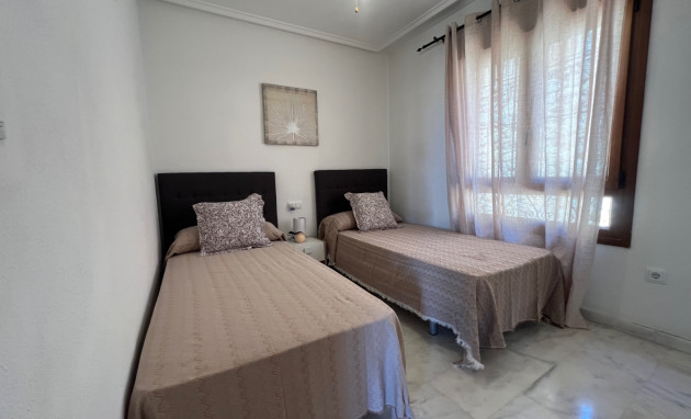 Revente - Bungalow - Rez-de-chaussée - Algorfa - La Finca Golf Resort