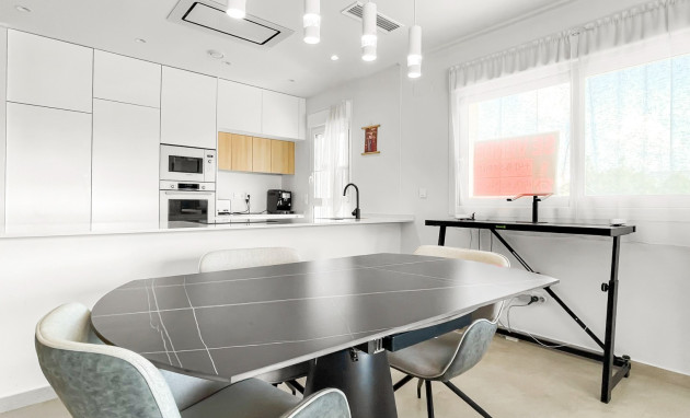 Herverkoop - Apartment - Guardamar del Segura - El Raso