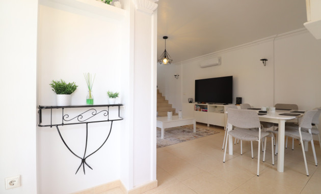 Herverkoop - Semi detached Villa - Los Montesinos - La Herrada