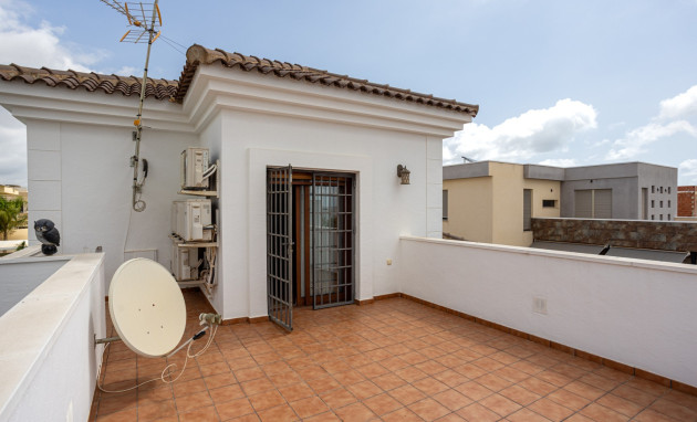 Herverkoop - Detached Villa - Los Montesinos - La Herrada