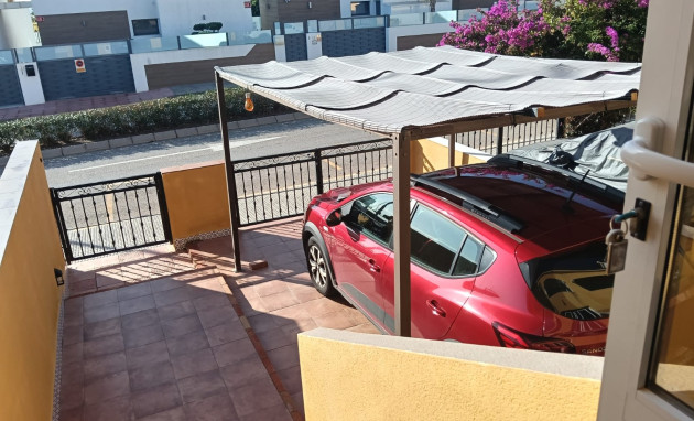 Herverkoop - Apartment - Los Montesinos - La Herrada