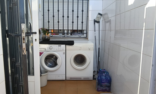 Herverkoop - Apartment - Los Montesinos - La Herrada