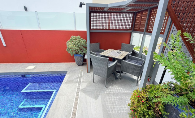 Herverkoop - Detached Villa - Los Montesinos - La Herrada